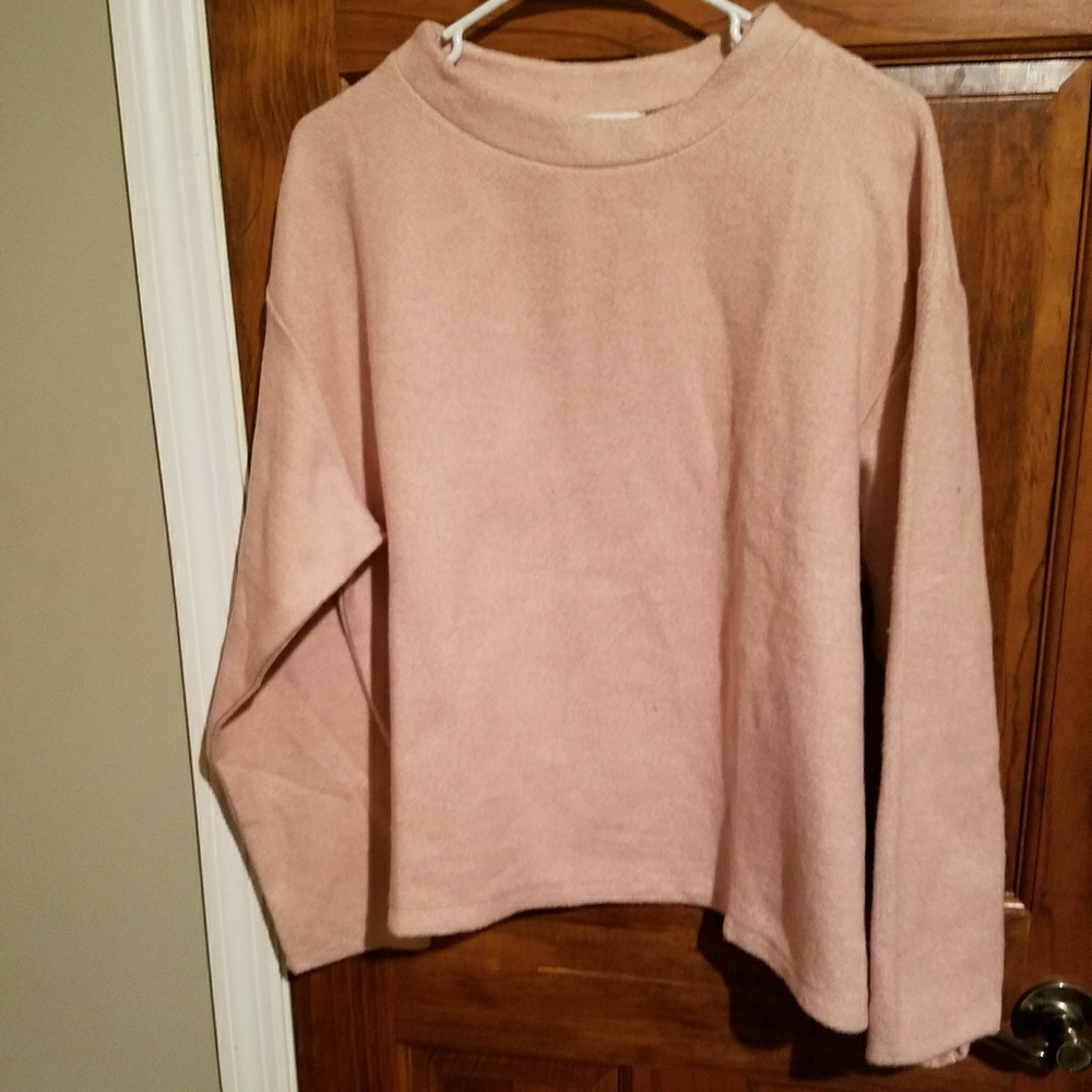 H&M Pink Crewneck Sweater Large